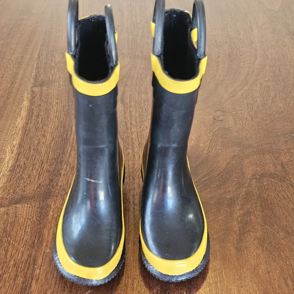 Storm Chief Kids Rain Boots Size 5 Boy Steel Shank Pull On